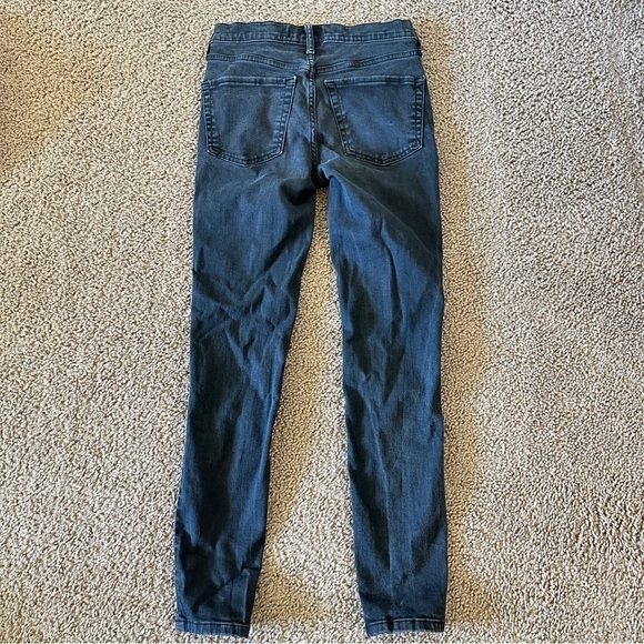 Free People Women's Black Skinny Jeans with Distressed Knee sz 25 - Picture 10 of 10